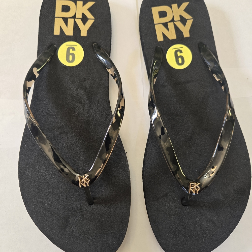 DKNY Black Leopard Thong Flip Flops Slippers - Picture 2 of 8
